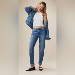 Old Navy Wow Boyfriend Jeans Size 12 in Blue Denim